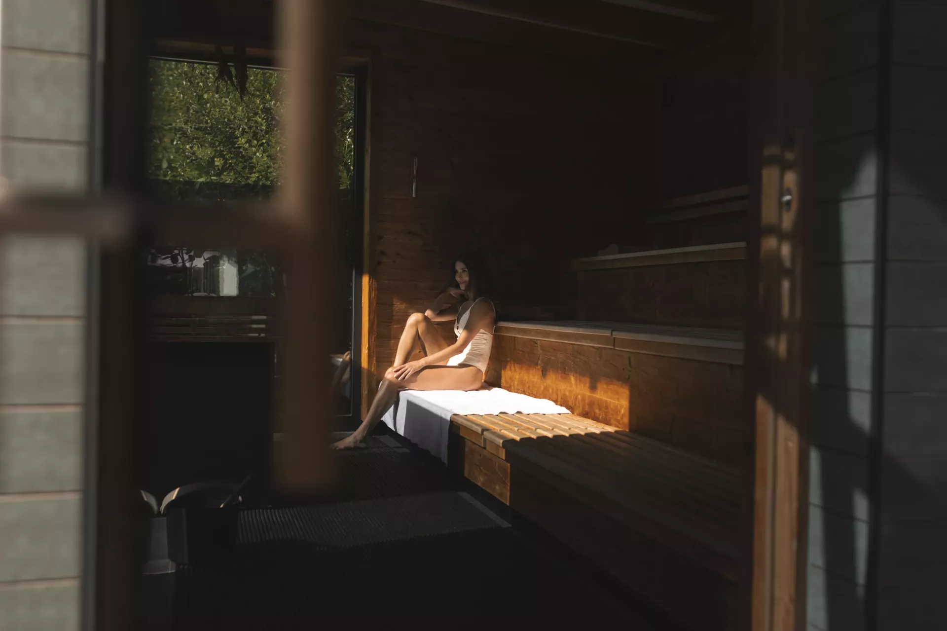 Sauna Frau in Sauna