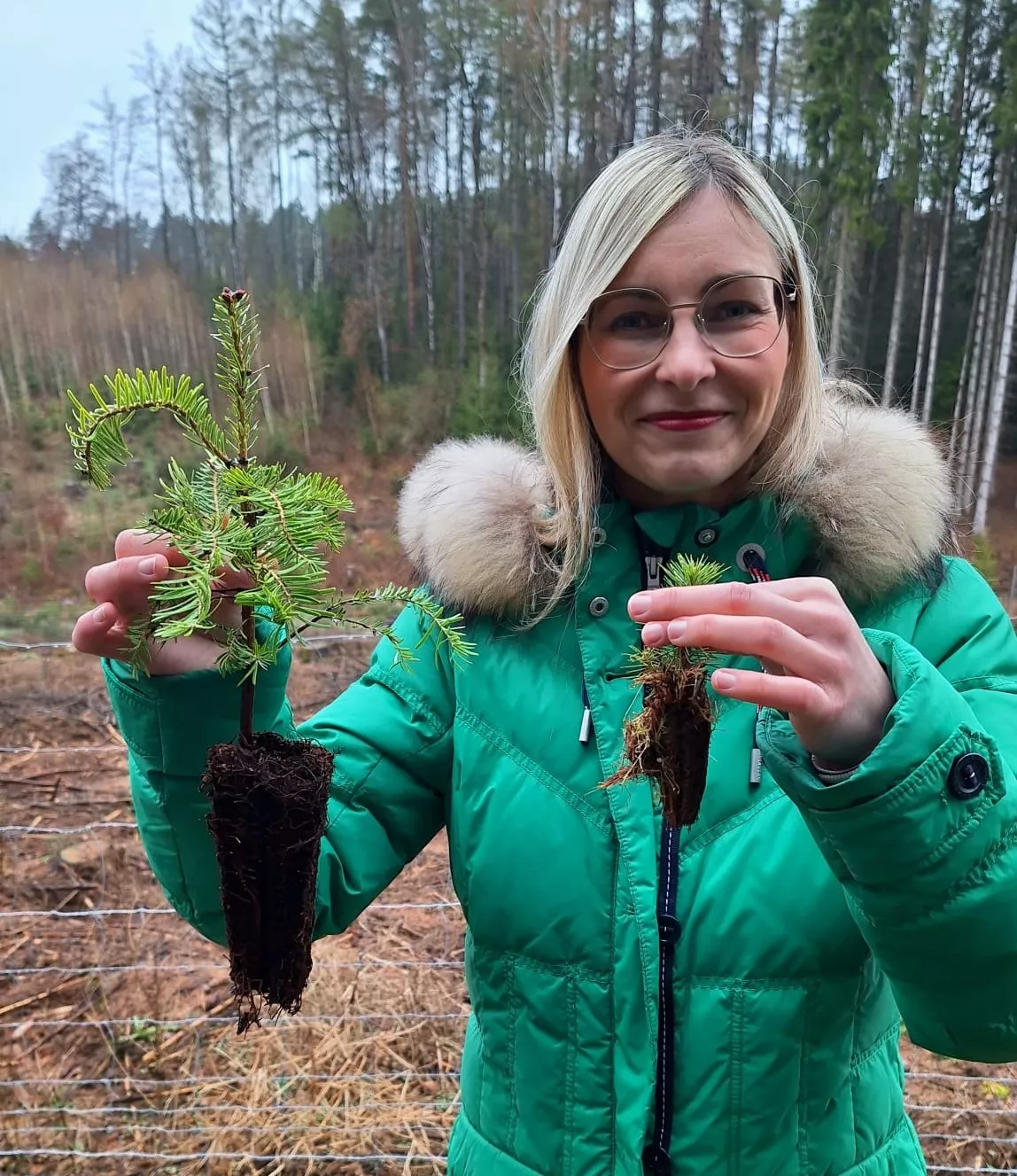 f04d8cb3-f232-4f3a-8bd1-785c27efc41e