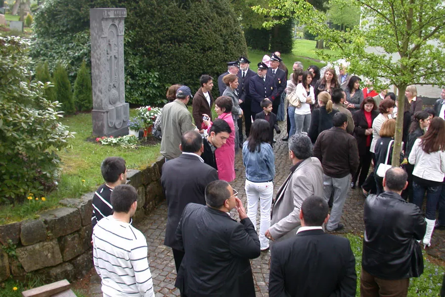 Einweihung-Kreuzstein-2008-2