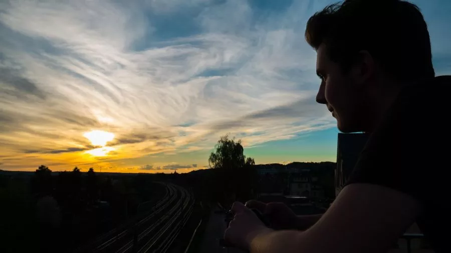 WhatsApp Bild 900x500