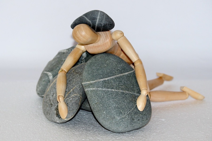 wooden-figure-g2a3a10a5d_1280