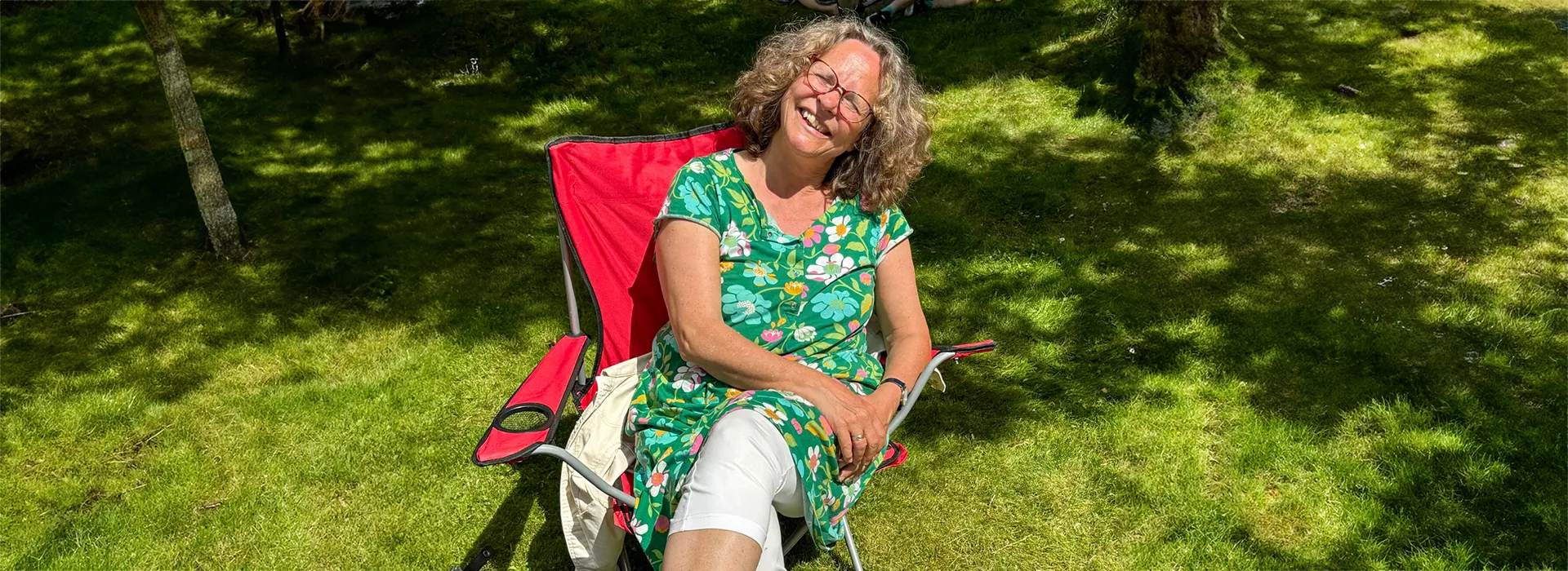 Barbara_Gartenstuhl_Blog_NL_Lichtkraft_1920x700