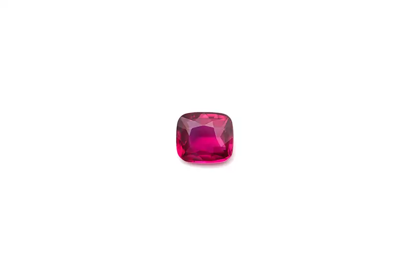 1176 Foto Rubin 2.06 ct_an